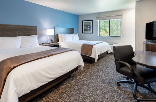 Deep Creek Hotel | Two-Queen Beds | Harborwalk - 6.5 miles away | Perfect for Florida Visits