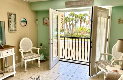 Redington Beach Condo | Unit #216 Minutes to the beach! So cute & spacious w/peek a boo view of Gulf!