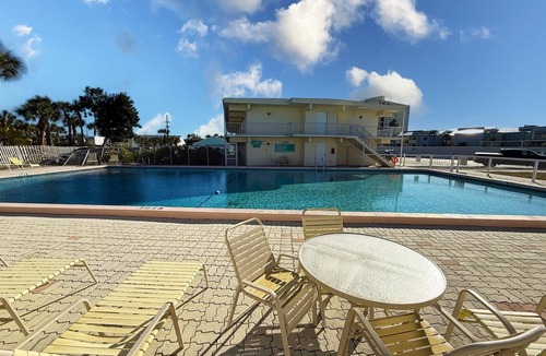 Golden Beach Apartment | Venice Villas Studio – Beach Side Ground Level