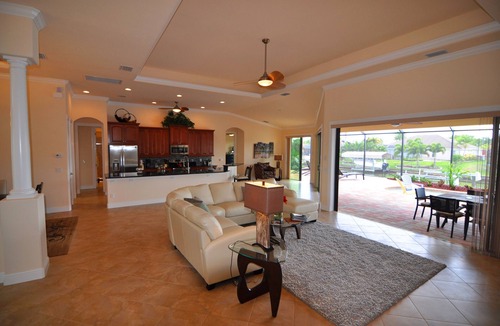 Caloosahatchee Villa | VILLA KAPALUA - south facing with direct access to the Gulf of Mexico
