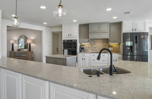 Caloosahatchee House | Villa Vivara, Stylish 4BR Villa with Heated Pool
