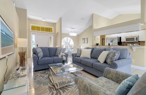 Burnt Store Villa | "Villa Wellingta" with heated pool and lots of privacy!