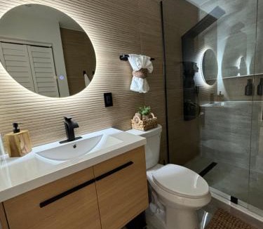 San Carlos Park Apartment | VillaBellaWood