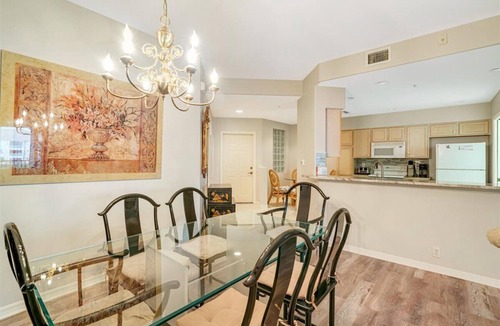 Tropical Cove Condo | Wait N Sea at Lexington CC Lake Village