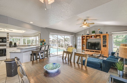 Edgewater House | Walk to Port Charlotte Beach Park! Canal-Front Gem