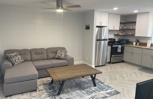 Warm Mineral Springs Apartment | Warm Waters Escape: Cozy 1-BR Apartment with AC, WiFi in Welcoming North Port