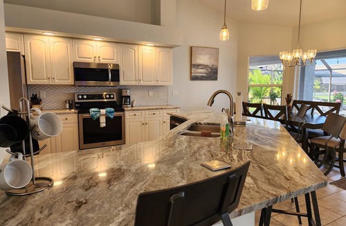 Burnt Store House | Water Front, Heated Pool, Tiki, Large Lanai