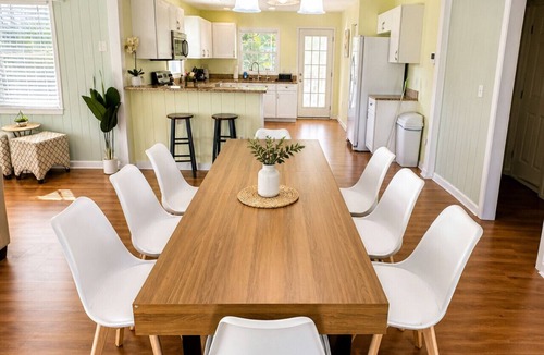 Braden River House | Waterfront 4BR w/Game Room Near UTC & IMG Sleeps 12