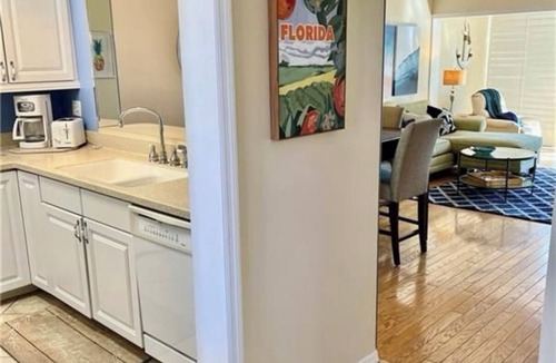 Old Naples Condo | Waterfront condo in Naples