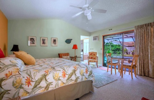 Palma Sola Bed & Breakfast | Waterfront Dream