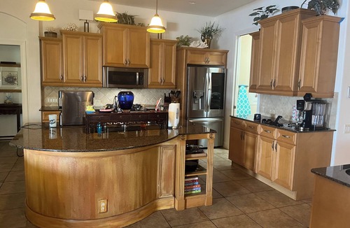 Broadwater House | Waterfront Executive home close to beaches and downtown St. Petersburg