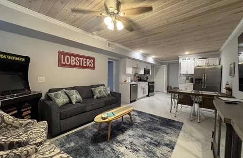 Matlacha Apartment | Waterfront Luxury in Matlacha. Renovated, 2 bed/1 bath - incredible location!