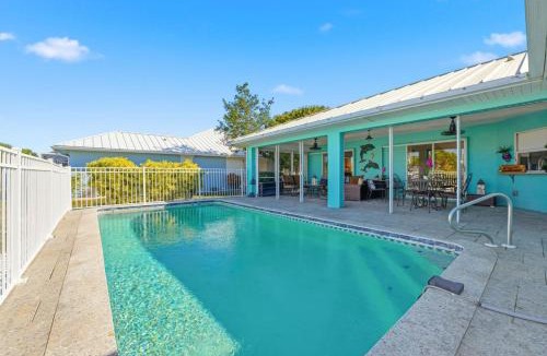Gulf Cove House | Waterfront Villa w Pool, Dock and Gulf Access