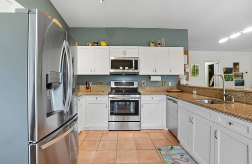 Gumbo Limbo House | Your Island Oasis Awaits on Sanibel - Near Beach