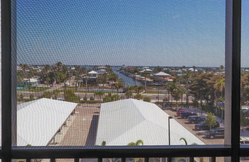 South Island Condo | Your Piece of Paradise! Super 2B/2B Beachfront Condo At Island Winds, Heated Pool, Tennis, WiFi