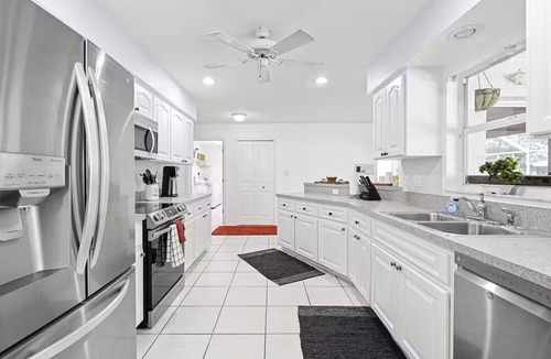 White Marsh Villa | Your property to relax - "Oak on the Water", Waterfront, Golf, Fishing, Bike