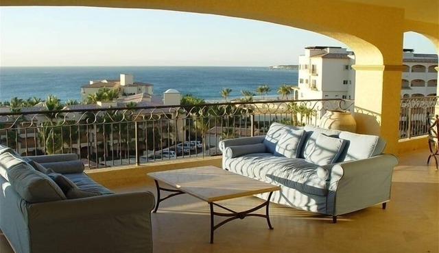 3700 Sf Oceanfront Penthouse in Cabo Mexico - Las Mananitas in San Jose del Cabo