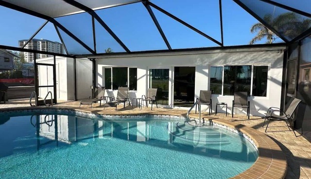 4850 Coral Pet Friendly Pool Home near Beach
