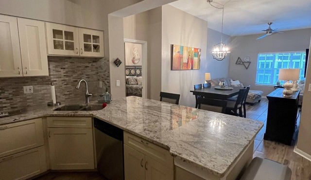 4th Floor 2 Bedroom/2 Bath Condo in Downtown St Pete with view of water.