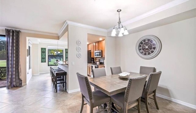 5513 Bonita National Condo