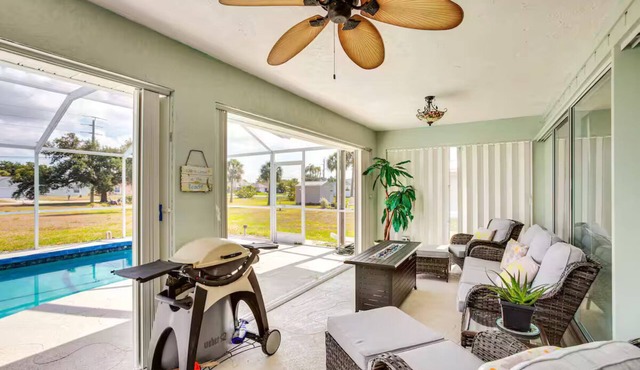 7 Mi to Beach: Family-Friendly Englewood Escape!