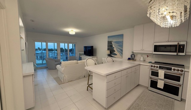 Adorable 1-bedroom condo in Boca Grande Club