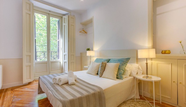 Amazing apt in front of Plaza de España in Madrid
