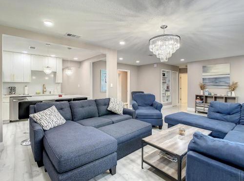 AMI, IMG, Dogsitting, Boats, Snorkeling, Fishing, Beach, Bikes, Golf, Hottub, BBQ, SRQ