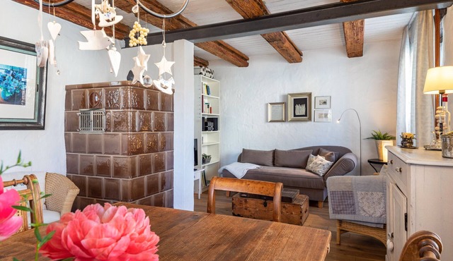 Apartment 'Kleiner Hof Vergissmeinnicht' with Shared Terrace, Shared Garden and Wi-Fi in Endingen am Kaiserstuhl