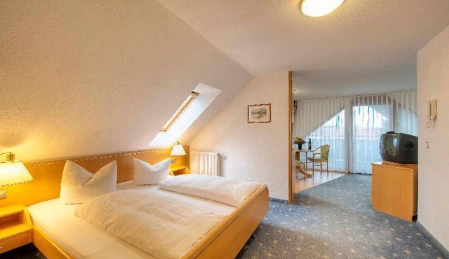 Appartement Typ A, 40 qm, 1 Wohn/Schlafraum, max. 3 Personen in Immenstaad am Bodensee