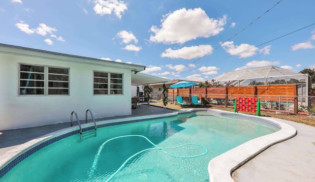 Aventura Ives Family Home in Miami