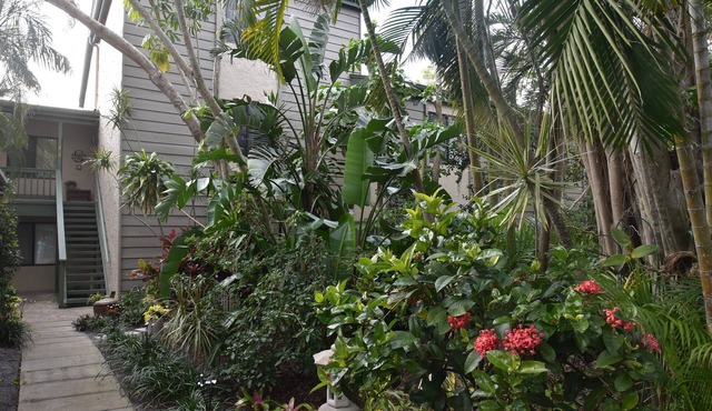 BA130 Pelican Cove Condominium