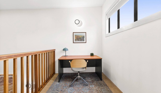 Balmain Retreat - 2BR + Study in Inner West Council