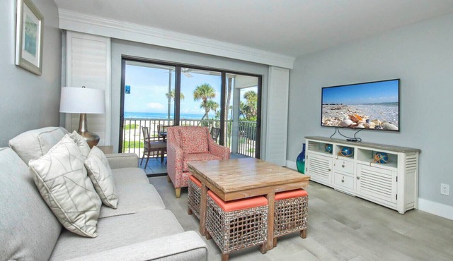 Beach Villa 2617: Captiva Island Paradise: Your Direct Gulf-View Villa Awaits