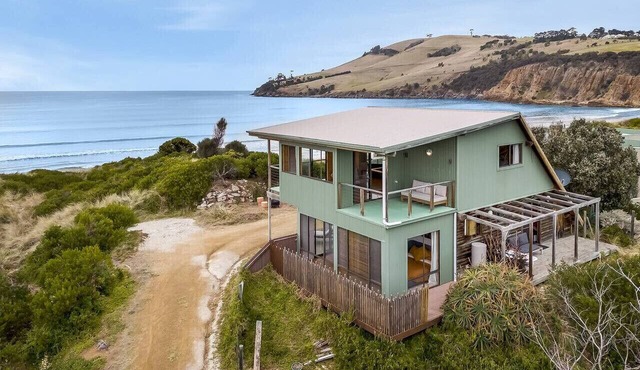 Beachfront @ Clifton Dunes in Clifton Beach