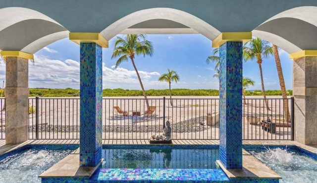 Beachfront home with saltwater pool, gulf view and fire-pit