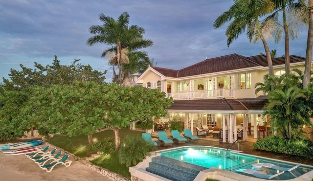 Beachfront Villa, Staff, Boat, Pool, Tennis, Gated in Montego Bay