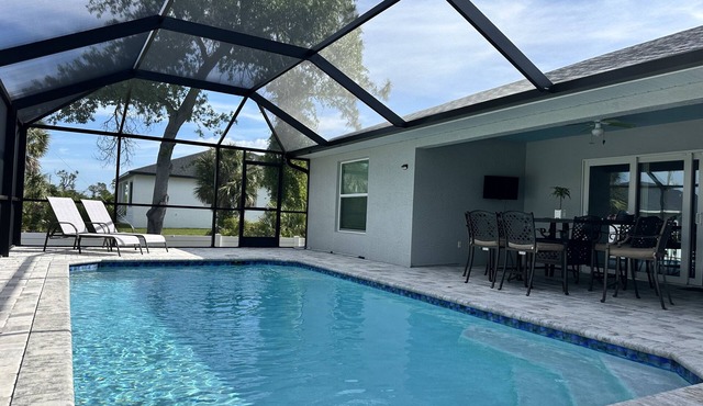 Beautiful new 3 bedroom, 2 bath, home in Rotonda West!