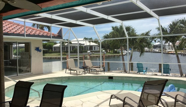 Beautiful Water View, 9-min Bike to Beach, 7min Walk to Fun Park, Backyard Beach