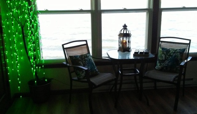 BEAUTIFUL WATERFRONT CONDO, SHORES OF LAKE ERIE, ANY CLOSER YOU NEED A BOAT. in Port Clinton