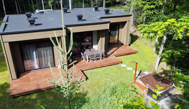 Bel Air Tremblant ANDORRA: 2 CHAMBRES, JACUZZI in La Conception