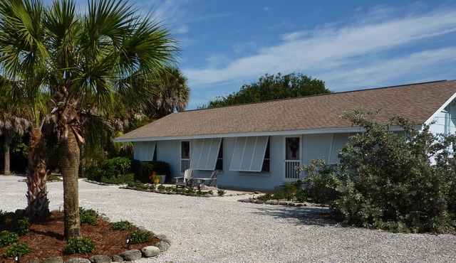 Boca Grande Beach House, North Unit - Great Price, Great Location!