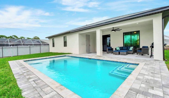 Bonita Springs Coastal Retreat