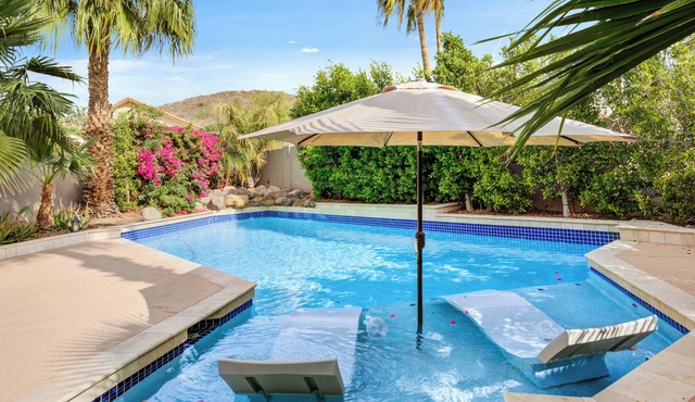 Bright Phoenix Oasis w/Private Pool & Mtn Views in Phoenix