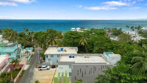 Casa Angelica Apt 202 steps to Sandy Beach in Rincon