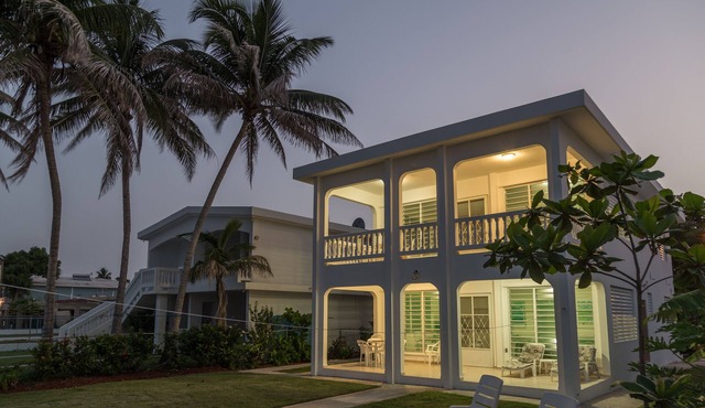 Casa Playa Beachfront Home - Best Location for Swimming! FULL AC! in Stella