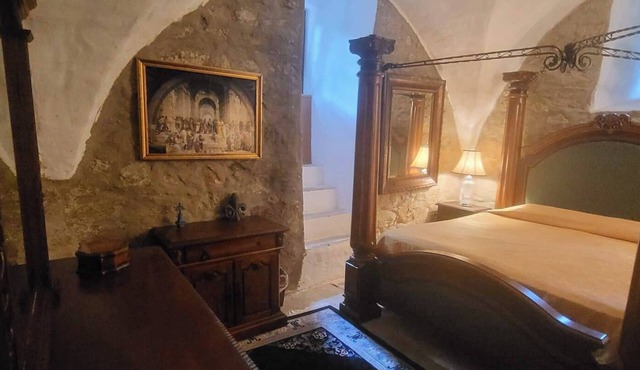 Castle Hermannstein - KingsRoom in Wetzlar