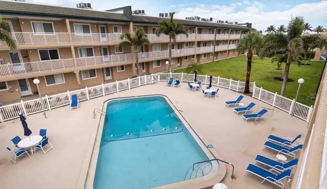 Charming 2 Bedroom, 2 Bath Condo In Beautiful Punta Gorda