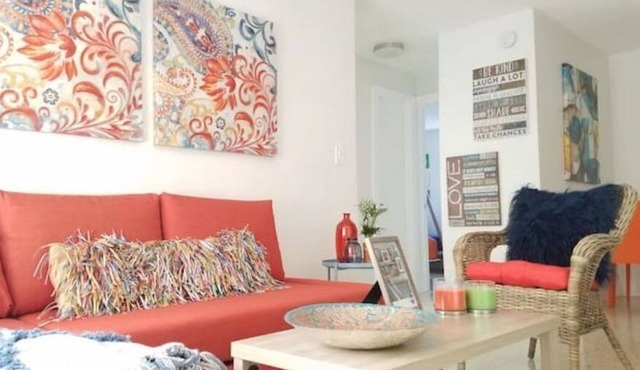 Charming 2bd/1 Apartment in Wynwood! Free Parking