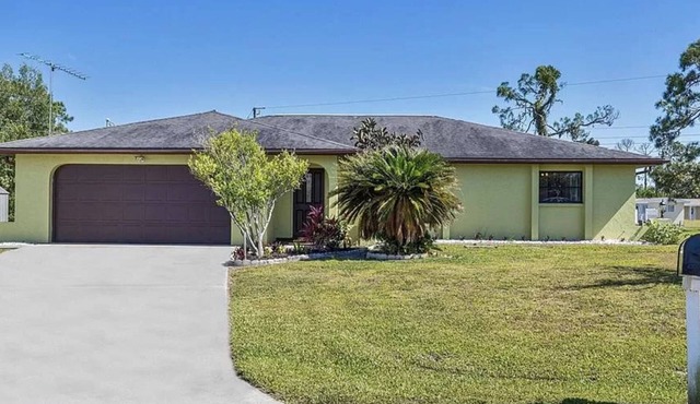 Charming and quiet retreat for your perfect getaway!